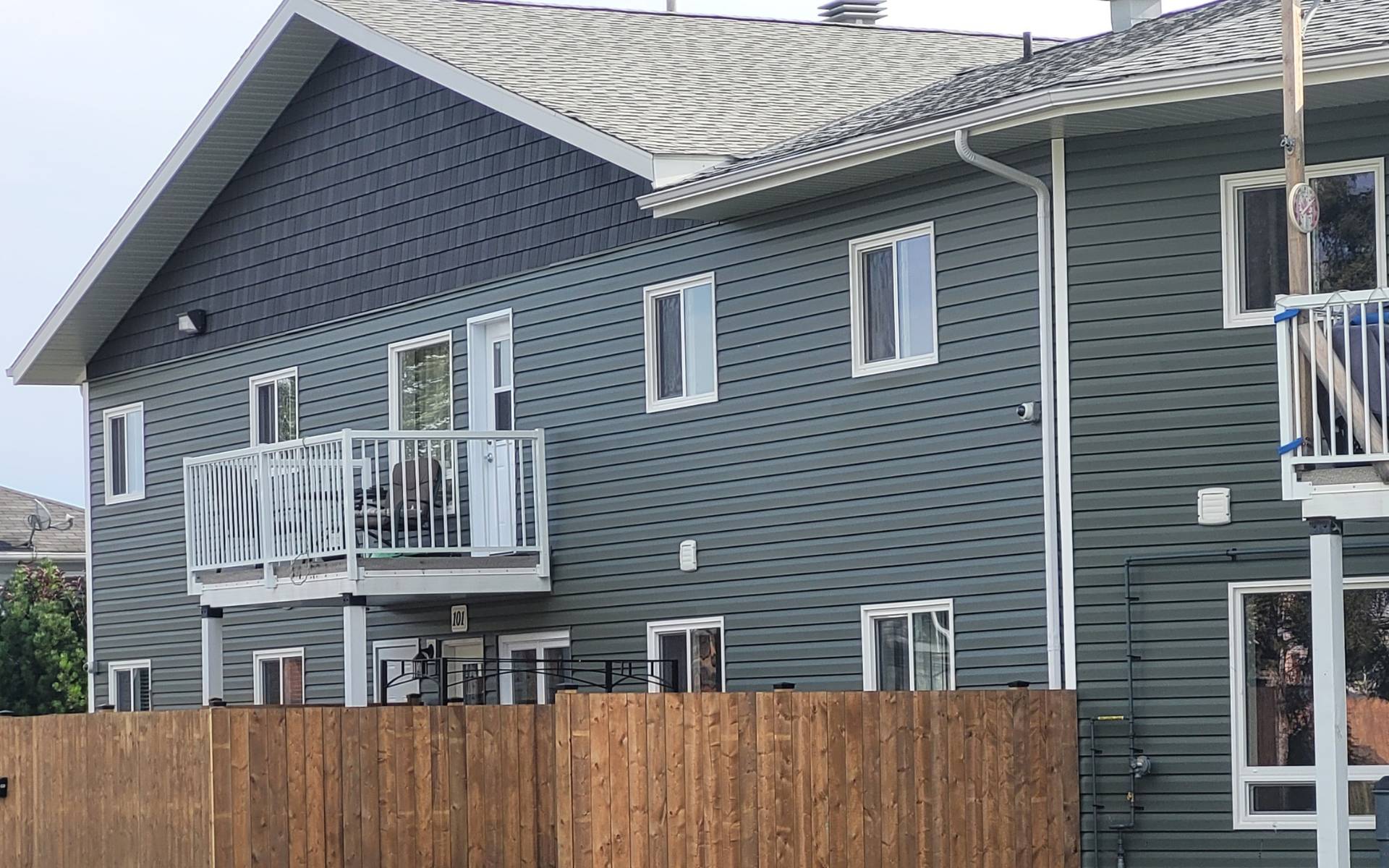 General contractor